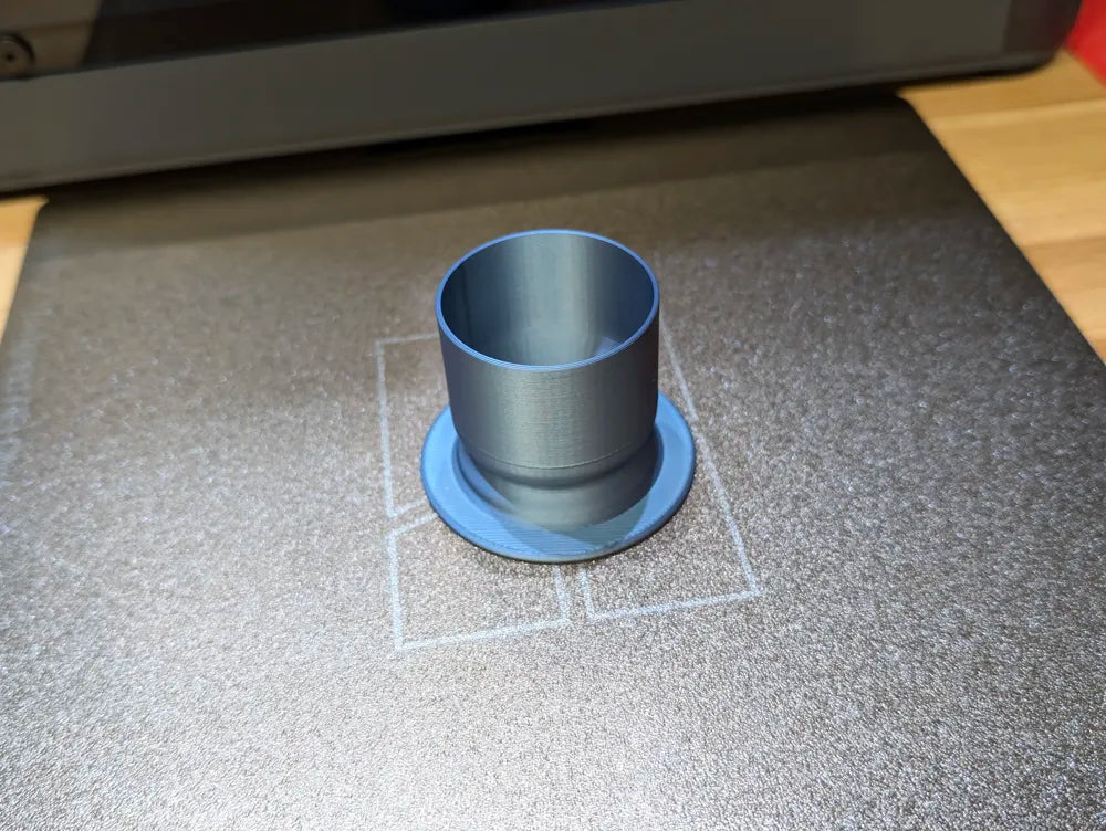 Roll-On Stand – Use Every Drop - 3D Print Model